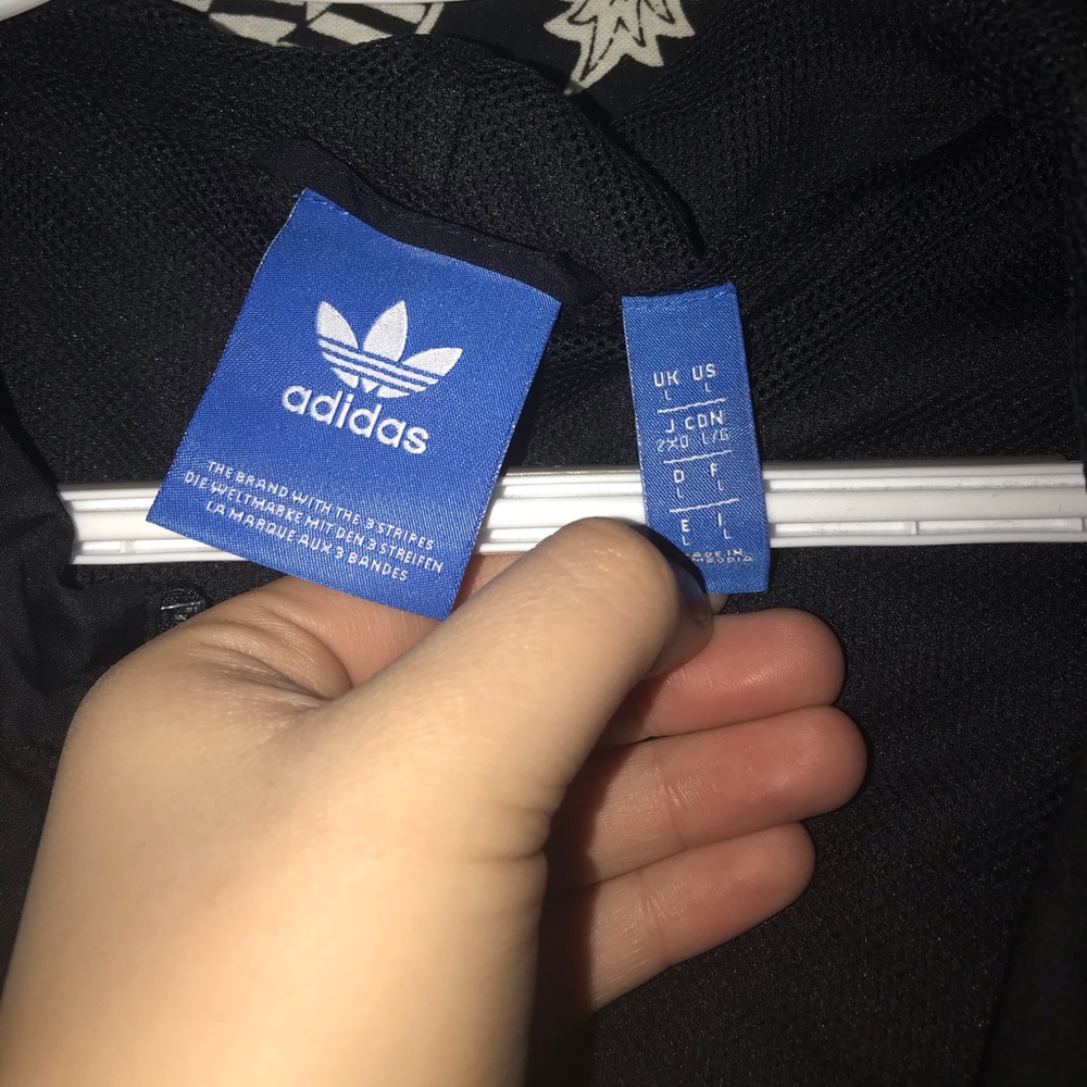 🖤 ADIDAS Windbreaker 🖤 - Picture 3 of 3